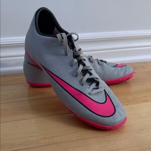 NIKE SOCCER Gray and Pink Athletic Shoes